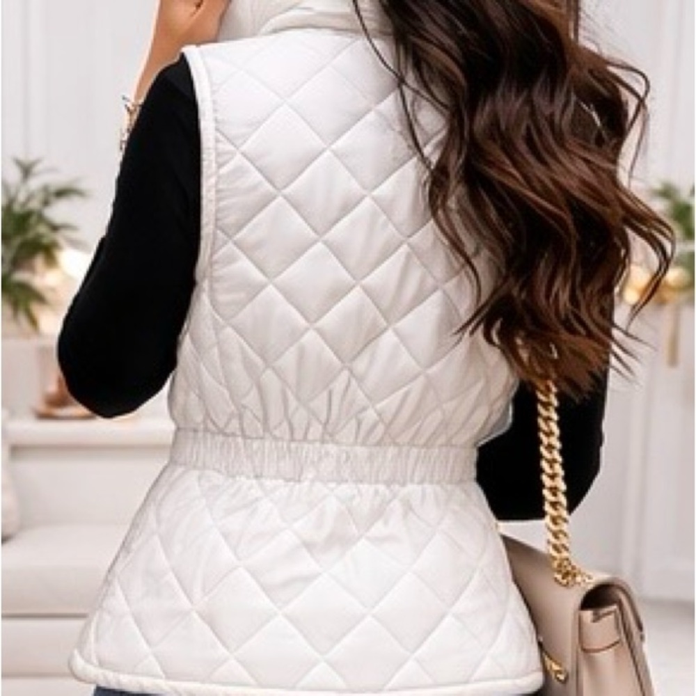 Michael Kors Bone Quilted Vest